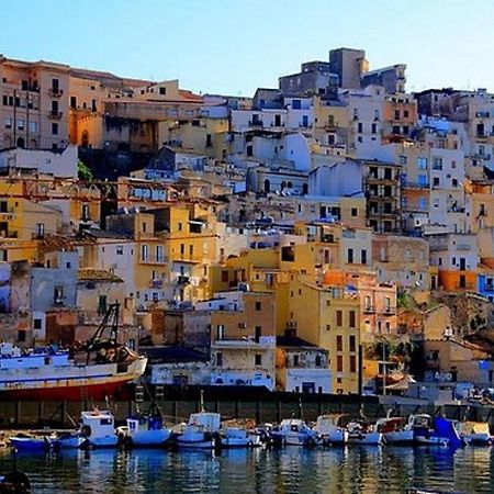 فيلا Veranda Sul Mare - Casa Vacanze Fronte Mare شاكا المظهر الخارجي الصورة