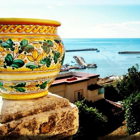فيلا Veranda Sul Mare - Casa Vacanze Fronte Mare شاكا المظهر الخارجي الصورة